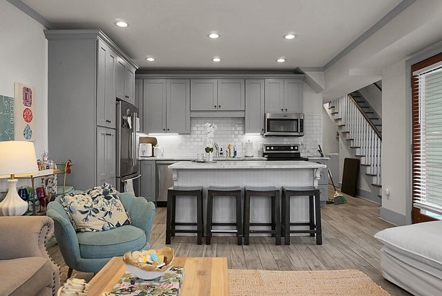 321 Ashley Avenue, Charleston, SC 29403