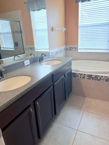 12715 WHITNEY MEADOW WAY, Riverview, FL 33578