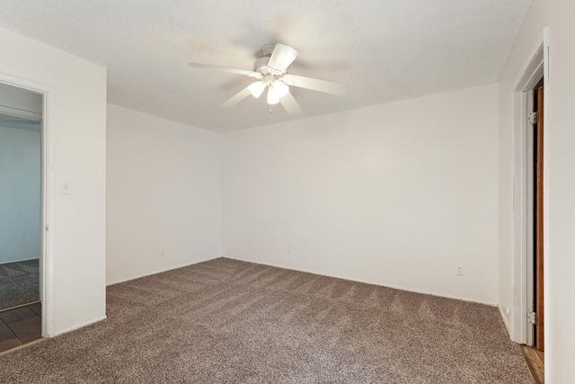 174 Hemlock Dr, Lodi, CA 95240