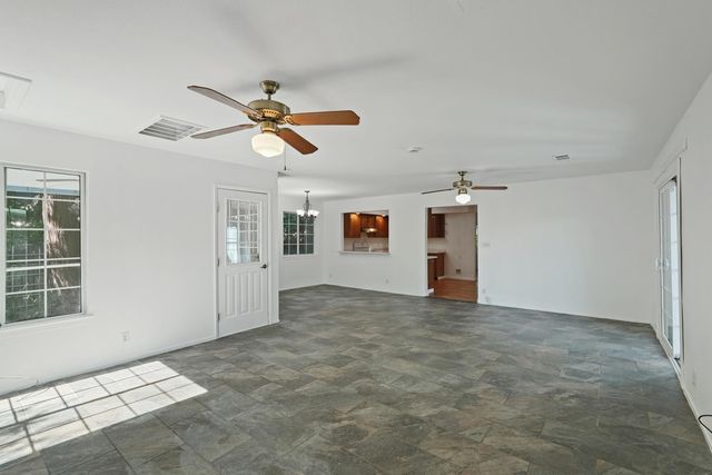 174 Hemlock Dr, Lodi, CA 95240
