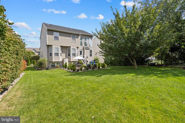 51 LINCOLN DR, Columbus, NJ 08022