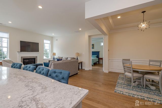 3 Inter Lachen Court, Monroe, NJ 08831