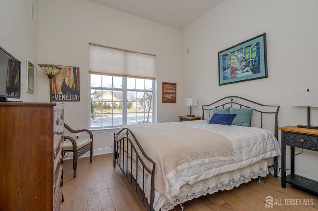 3 Inter Lachen Court, Monroe, NJ 08831