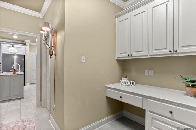 8135 Lavender Dr, Baton Rouge, LA 70818