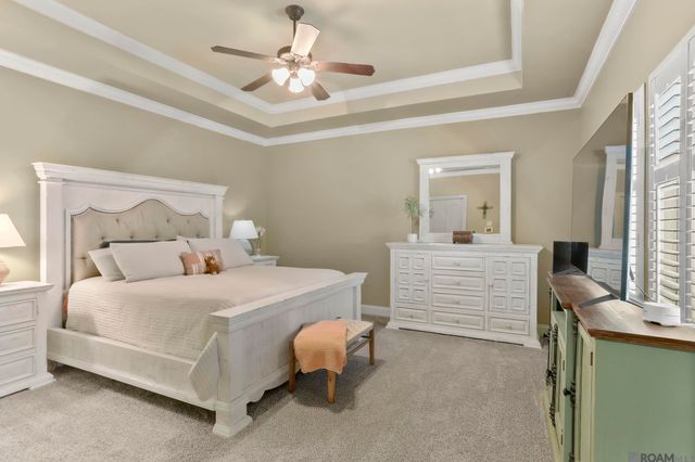 8135 Lavender Dr, Baton Rouge, LA 70818