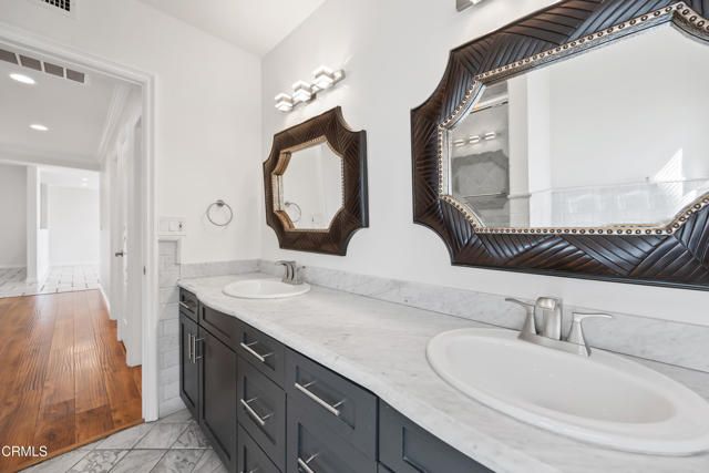 9350 Crystal View Drive, Los Angeles, CA 91042