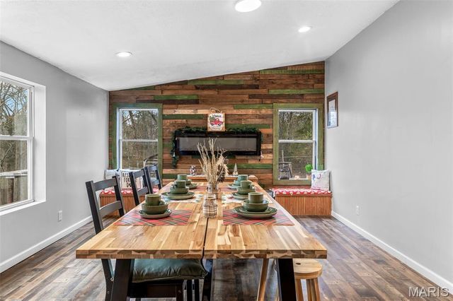 7924 W Forest Hills Drive, Dittmer, MO 63023