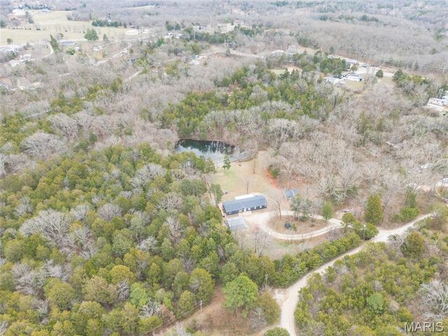 7924 W Forest Hills Drive, Dittmer, MO 63023