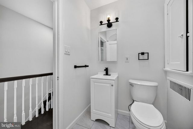 5766 W JEFFERSON ST, Philadelphia, PA 19131
