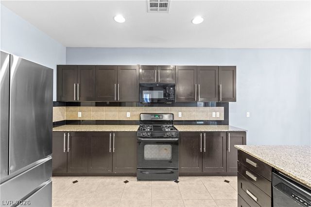 131 Sandy Bunker Lane, Las Vegas, NV 89148