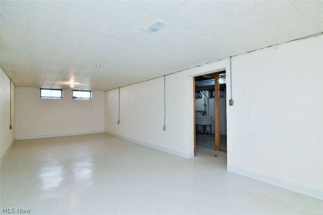 1663 Oakmount Road, South Euclid, OH 44121