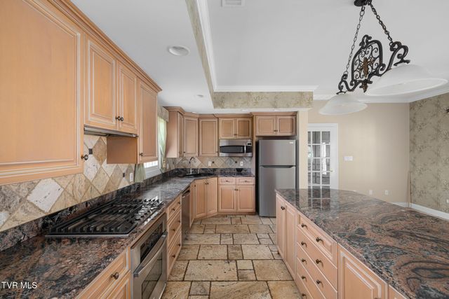 670 Headtown Road, Jonesborough, TN 37659