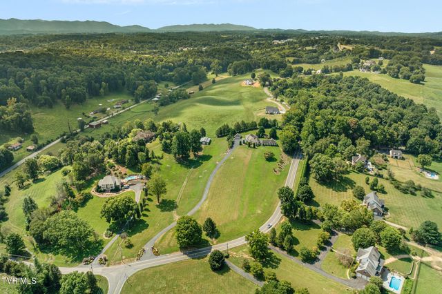 670 Headtown Road, Jonesborough, TN 37659