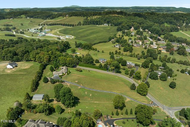 670 Headtown Road, Jonesborough, TN 37659