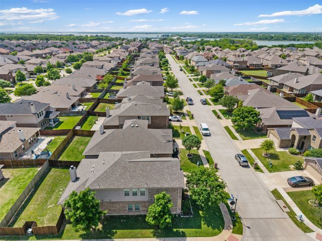 11828 Kurth Drive, Frisco, TX 75036