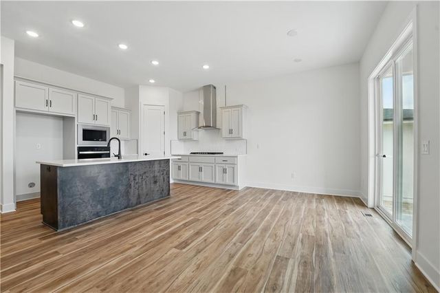 1615 NW 105th Terrace, Kansas City, MO 64155