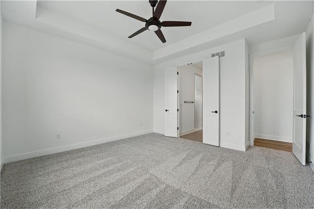 1615 NW 105th Terrace, Kansas City, MO 64155