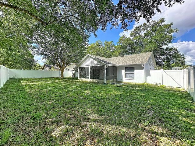 1341 HEATHER GLEN DRIVE, Deland, FL 32724