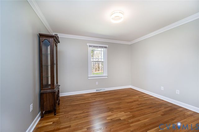 14101 W Hensley Rd, Midlothian, VA 23112