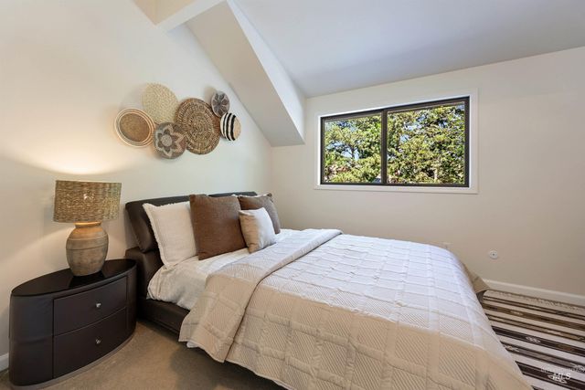 12474 W Ginger Creek Drive, Boise, ID 83713