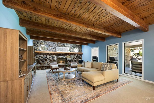 12474 W Ginger Creek Drive, Boise, ID 83713