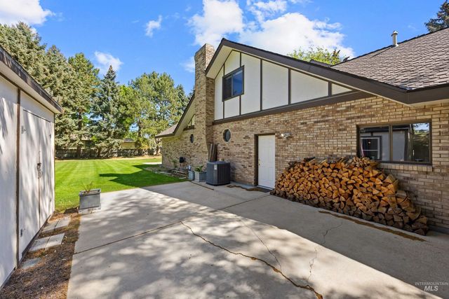 12474 W Ginger Creek Drive, Boise, ID 83713