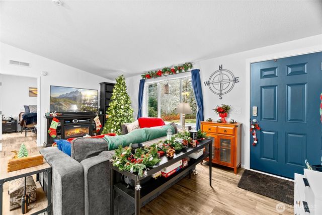 288 S Valley Road, Naselle, WA 98638