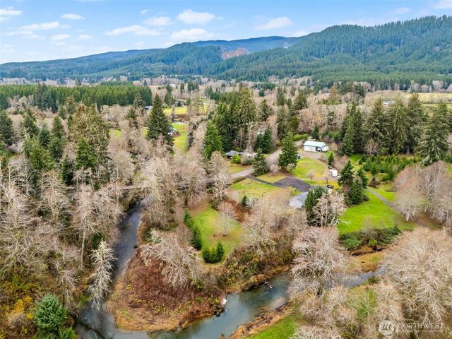 288 S Valley Road, Naselle, WA 98638