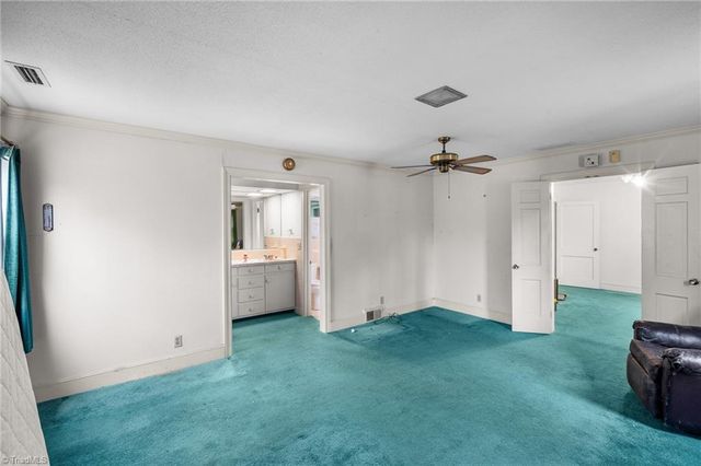 2730 Hickory Tree Road, Winston-salem, NC 27127