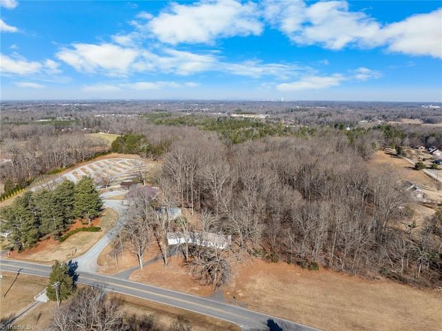 2730 Hickory Tree Road, Winston-salem, NC 27127