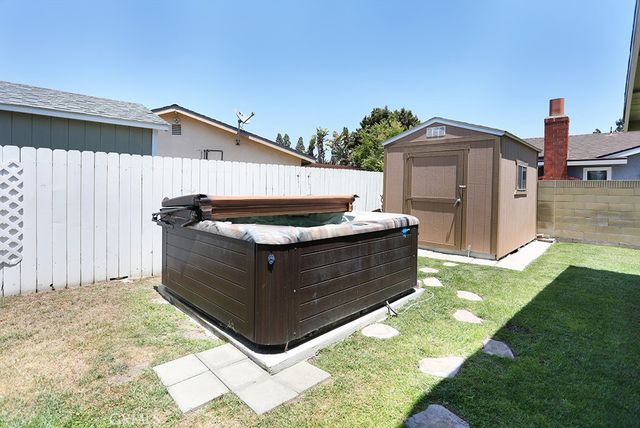8841 Jarrett, Huntington Beach, CA 92647