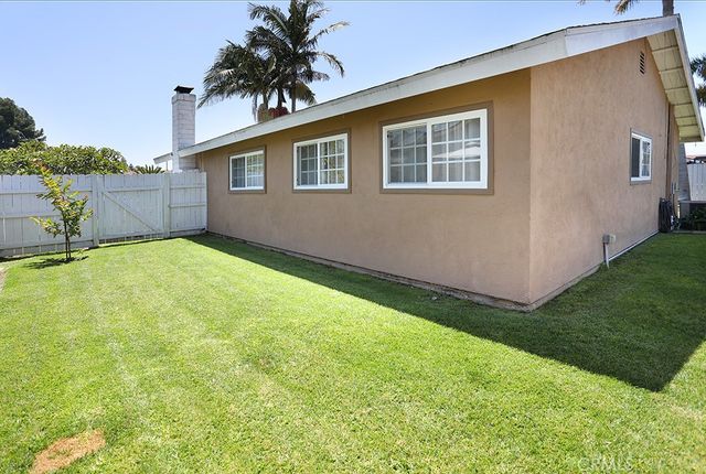8841 Jarrett, Huntington Beach, CA 92647