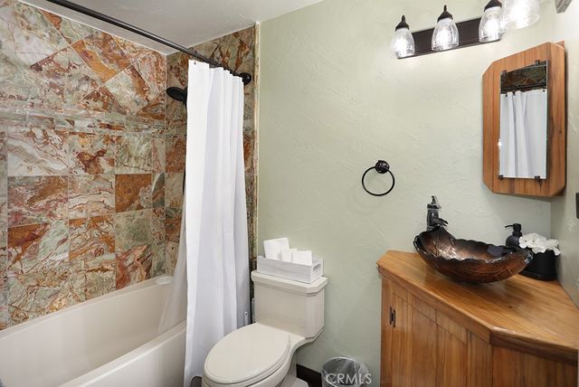 8841 Jarrett, Huntington Beach, CA 92647
