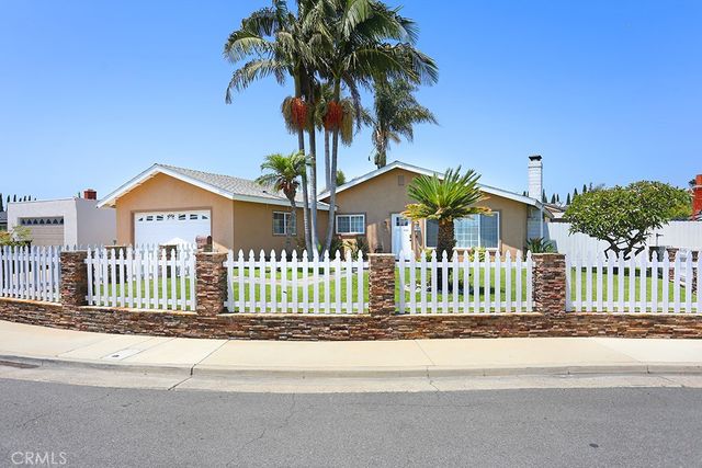 8841 Jarrett, Huntington Beach, CA 92647