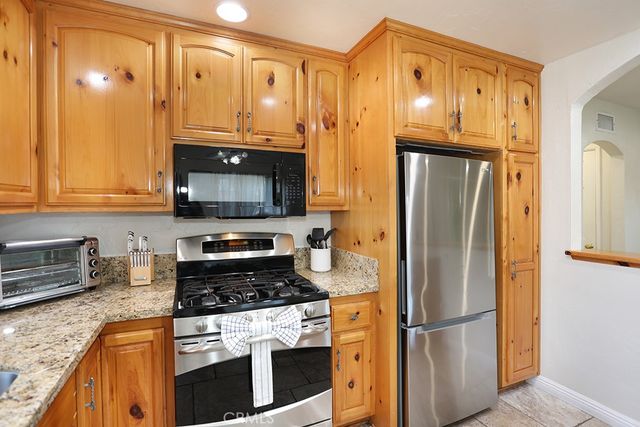 8841 Jarrett, Huntington Beach, CA 92647