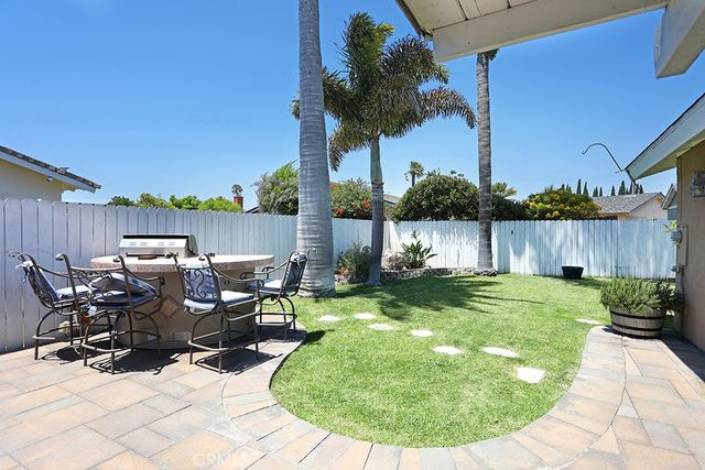 8841 Jarrett, Huntington Beach, CA 92647