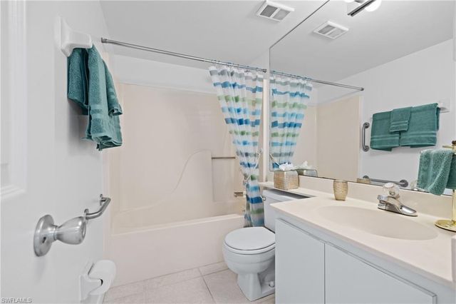 15171 Cedarwood LN 3606, Naples, FL 34110