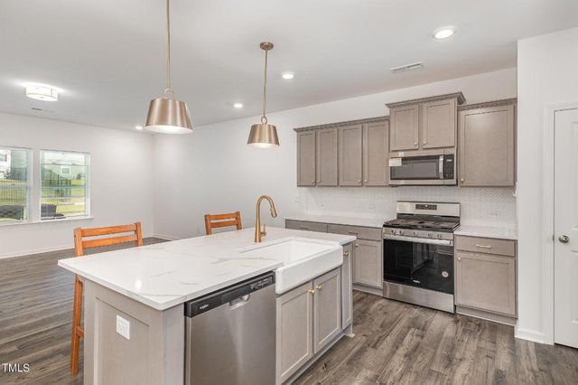 38 Silver Moon Lane, Clayton, NC 27527