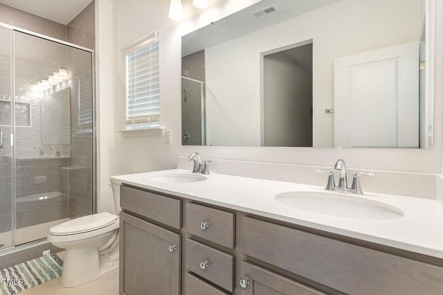 38 Silver Moon Lane, Clayton, NC 27527