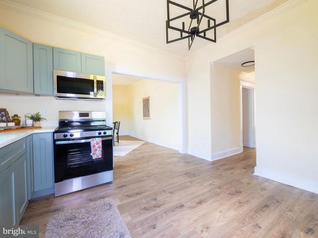 9862 WINCHESTER AVE, Bunker Hill, WV 25413