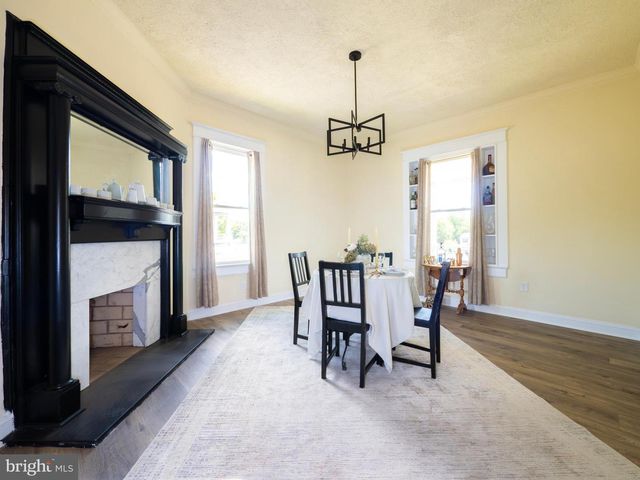 9862 WINCHESTER AVE, Bunker Hill, WV 25413