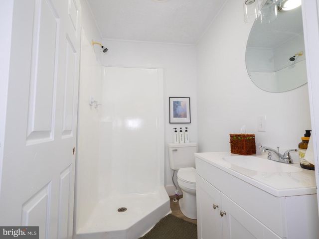 9862 WINCHESTER AVE, Bunker Hill, WV 25413
