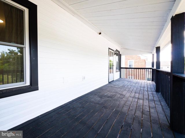 9862 WINCHESTER AVE, Bunker Hill, WV 25413