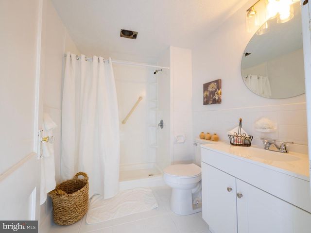 9862 WINCHESTER AVE, Bunker Hill, WV 25413