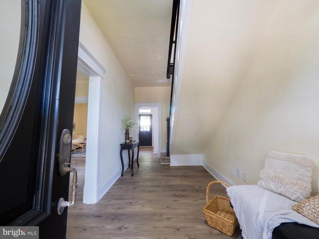 9862 WINCHESTER AVE, Bunker Hill, WV 25413