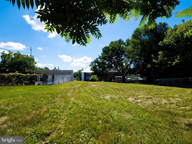 9862 WINCHESTER AVE, Bunker Hill, WV 25413