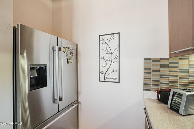 1 E LEXINGTON Avenue 304, Phoenix, AZ 85012