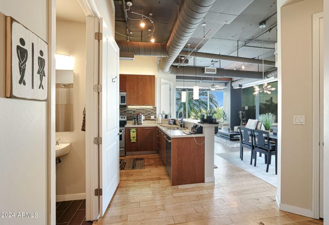 1 E LEXINGTON Avenue 304, Phoenix, AZ 85012