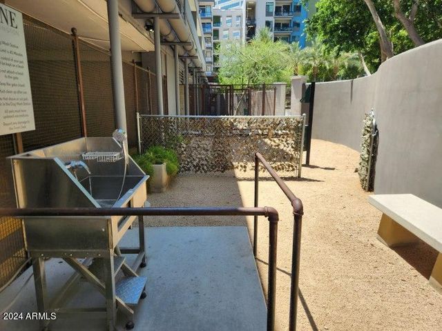 1 E LEXINGTON Avenue 304, Phoenix, AZ 85012