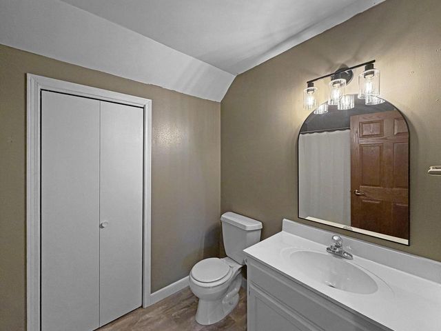 1525 Puritan ROAD, New Holstein, WI 53061